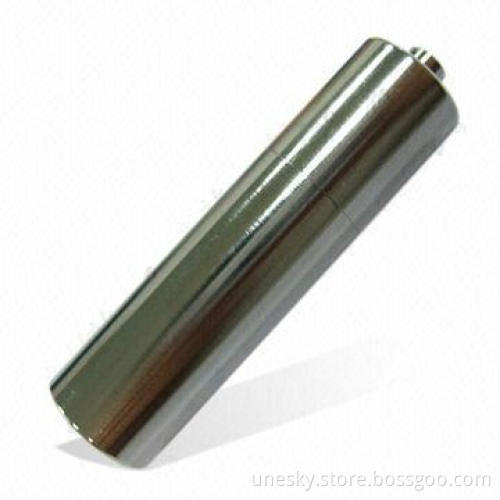 Metal USB Flash Drive with Up to 16GB Memory Capacity and 8Mbps Reading Speed